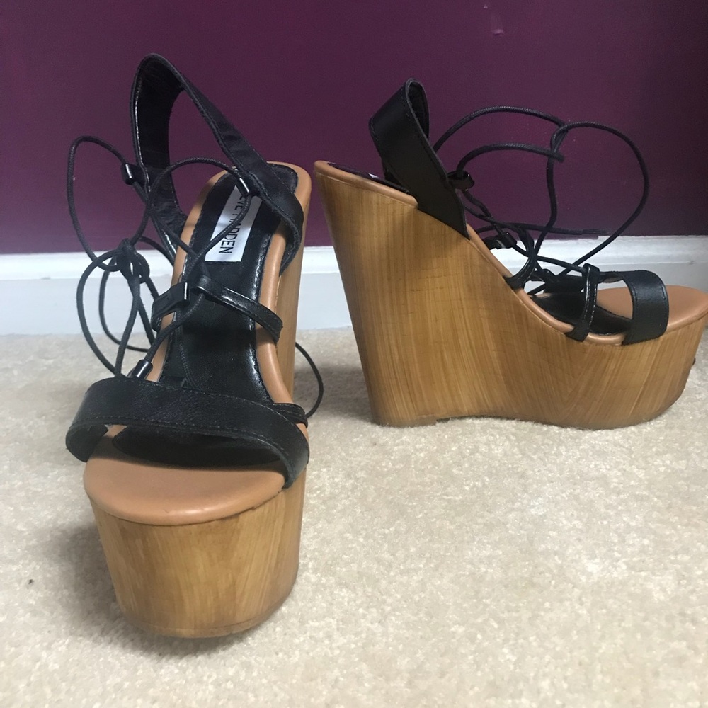 Steve Madden Wedges